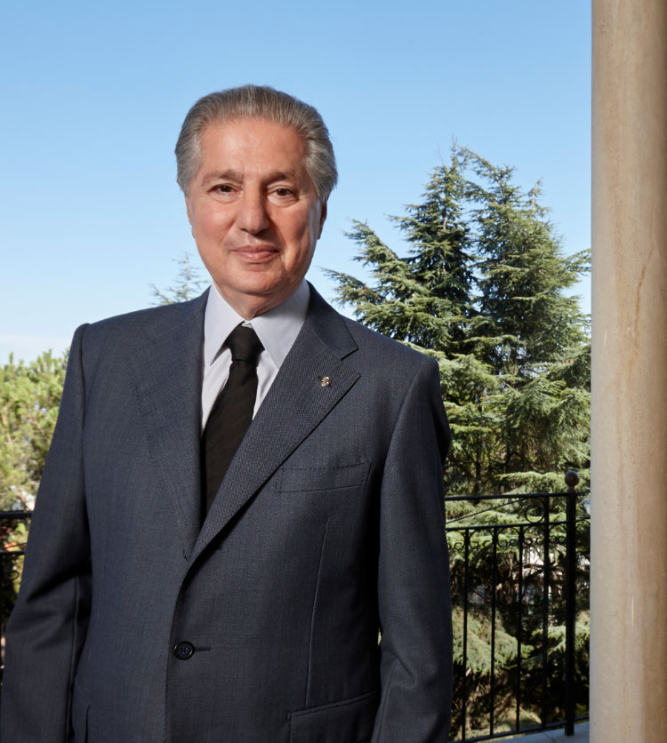 لقاء الرئيسين أمين الجميل وميشال سليمان